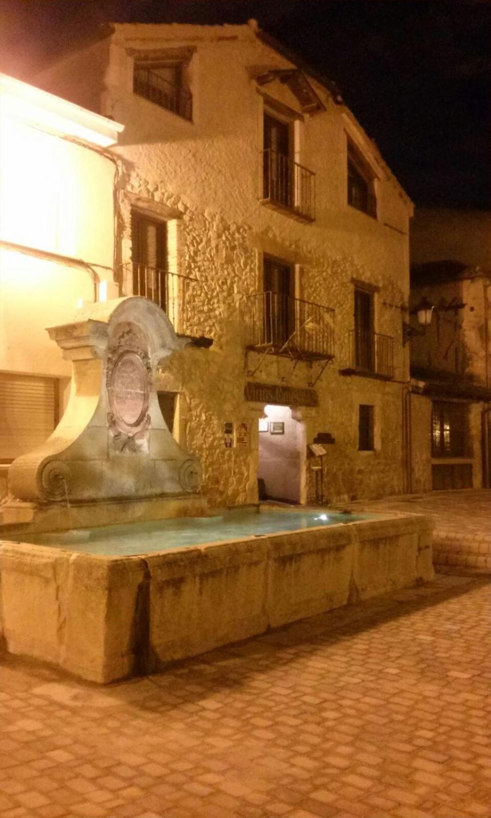 Maison d'hôtes La Casa Vieja à Turégano Extérieur photo